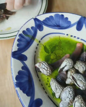 Load and play video in Gallery viewer, how to eat Gooseneck barnacles