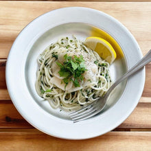 Load image into Gallery viewer, Sashimi Grade scallops