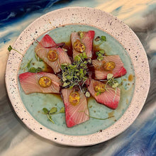 Load image into Gallery viewer, Tobiko とびこ - Pacific Wild Pick