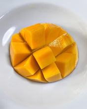 Load image into Gallery viewer, Miyazaki Mango - GIFT BOX - Pacific Wild Pick
