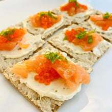 Load image into Gallery viewer, Premium Red Caviar Tray (Keta) - Pacific Wild Pick
